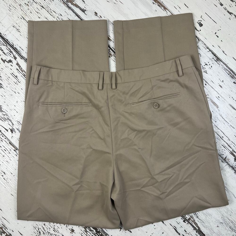 Dockers D2 pant men’s 38x32 straight fit khaki Flat front super soft polyester - Picture 2 of 5